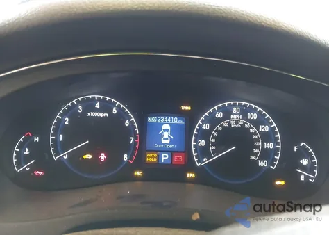 2011 Hyundai Genesis 4.6 z USA, uszkodzony, nr VIN KMHGC4DF3BU115100